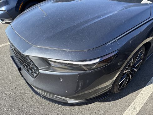 Used 2024 Honda Accord Touring image 6