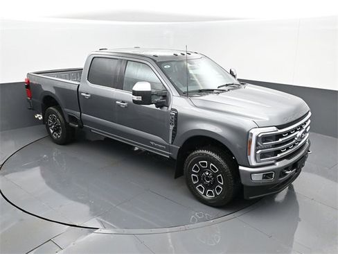 Used 2024 Ford F350 Platinum image 22