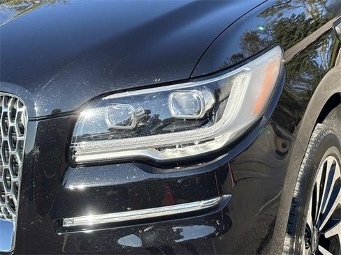Certified 2024 Lincoln Navigator Reserve image 10