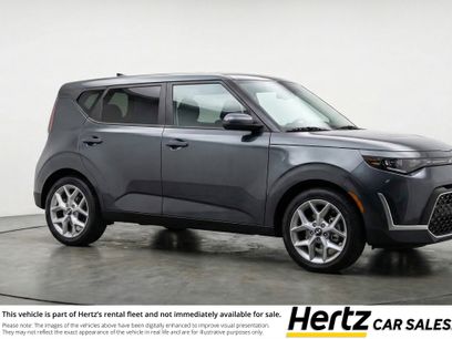 Used 2025 Kia Soul LX w/ LX Technology Package