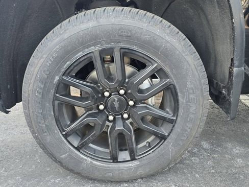 Certified 2021 Chevrolet Silverado 1500 LT Trail Boss w/ Bed Protection Package image 7