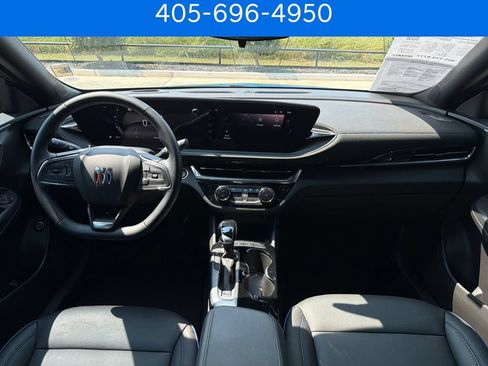 Used 2025 Buick Envista Sport Touring w/ Convenience II Package FWD image 15