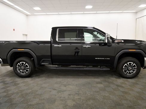 Used 2021 GMC Sierra 2500 SLT w/ SLT Convenience Package image 9