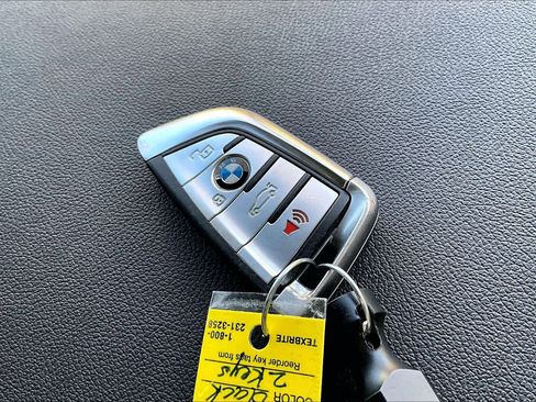 Used 2019 BMW X7 xDrive50i w/ Premium Package image 14