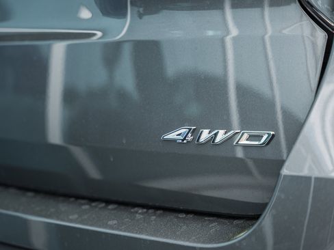 New 2026 Ford Explorer Active image 8