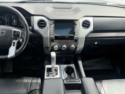 Used 2020 Toyota Tundra SR5 w/ SR5 Upgrade Package AWD/4WD image 13