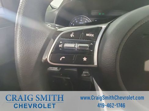 Used 2022 Kia Forte LXS w/ LXS Technology Package image 17