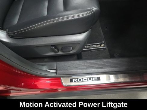 Used 2023 Nissan Rogue SL w/ SL Premium Package AWD/4WD image 6
