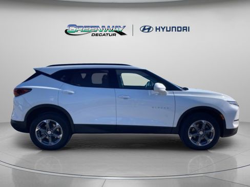 Used 2024 Chevrolet Blazer LT w/ Convenience Package image 8