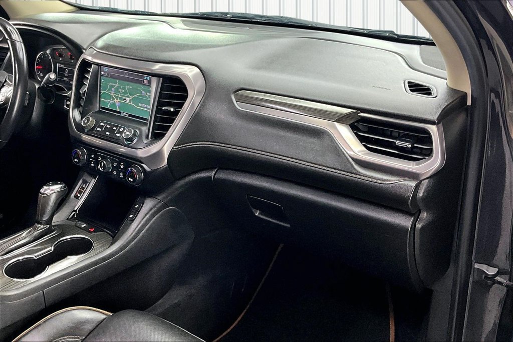 Used 2019 GMC Acadia SLT AWD/4WD image 29