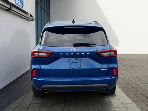 Certified 2023 Ford Escape ST-Line w/ Tech Pack #1 AWD/4WD image 4