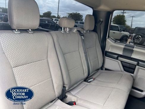 Used 2022 Ford F250 XLT w/ FX4 Off-Road Package AWD/4WD image 19