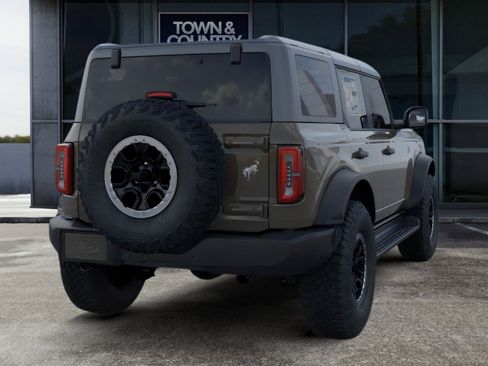 New 2026 Ford Bronco Outer Banks w/ Sasquatch Package AWD/4WD image 8