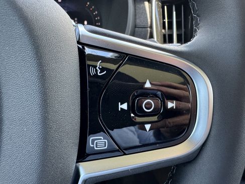 New 2026 Volvo XC90 B6 Core w/ Protection Package AWD/4WD image 28