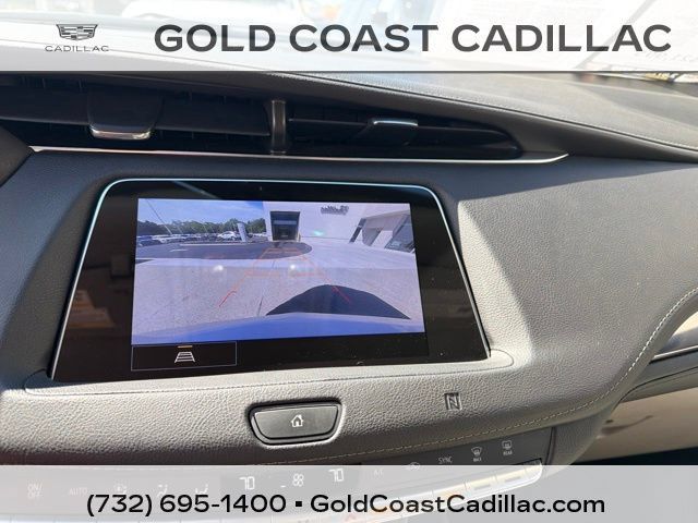 Used 2021 Cadillac XT4 Luxury w/ Cold Weather Package FWD image 20