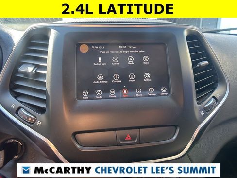 Used 2019 Jeep Cherokee Latitude w/ Popular Appearance Group image 6