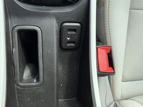 Used 2019 Chevrolet Bolt Premier w/ Infotainment Package image 21