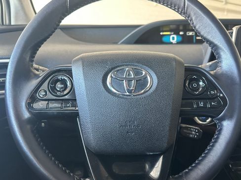 Certified 2022 Toyota Prius Prime XLE FWD image 22