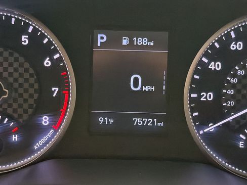 Used 2020 Hyundai Elantra SE w/ Winter Weather Package FWD image 18
