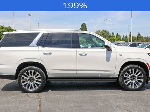 Used 2025 Cadillac Escalade Premium Luxury Platinum AWD/4WD image 26