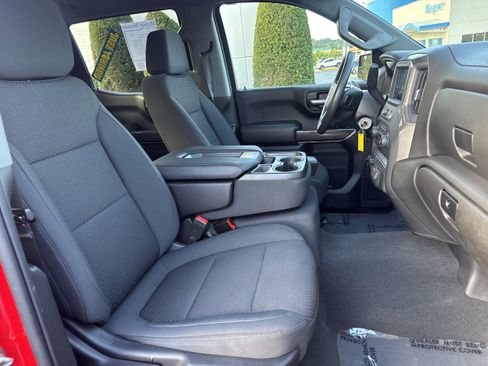 Used 2021 Chevrolet Silverado 1500 Custom Trail Boss w/ Safety Confidence Package AWD/4WD image 12
