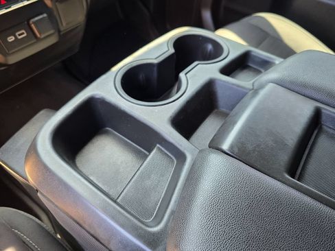 Used 2020 Chevrolet Silverado 1500 LT RWD image 39