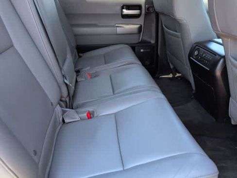 Used 2014 Toyota Sequoia Limited AWD/4WD image 20