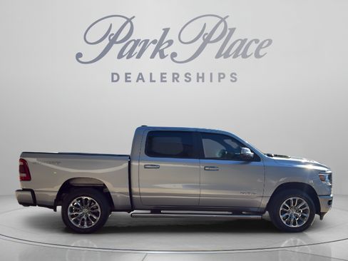 Used 2023 RAM 1500 Laramie AWD/4WD image 6