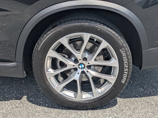 Used 2025 BMW X5 xDrive40i AWD/4WD image 10