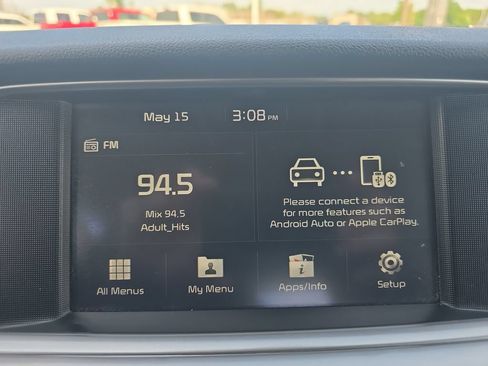 Used 2020 Kia Optima SE FWD image 26