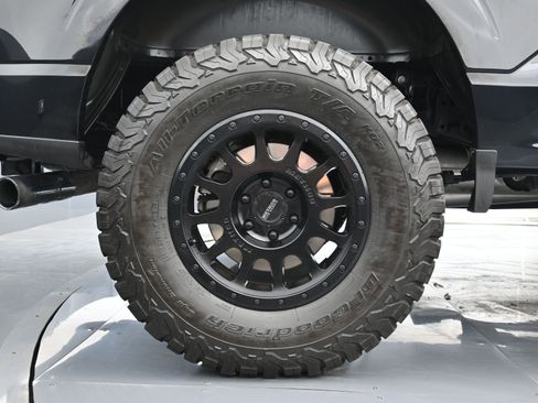 Used 2021 Ford F150 XLT w/ Equipment Group 302A High image 17