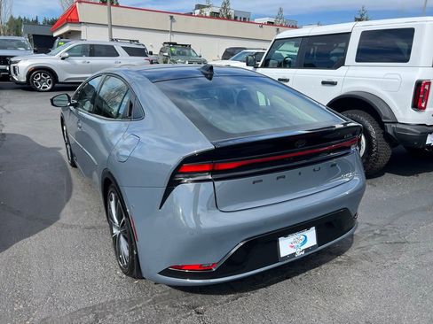 Used 2024 Toyota Prius Limited w/ Limited Premium Package AWD/4WD image 10