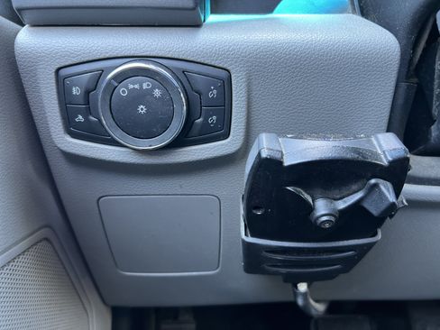 Used 2015 Ford F150 XLT w/ Trailer Tow Package AWD/4WD image 30