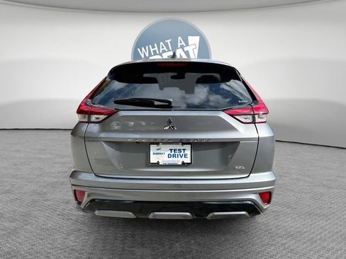 New 2025 Mitsubishi Eclipse Cross Base image 6