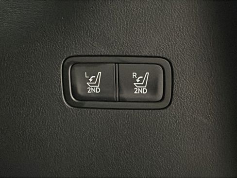 Used 2025 Hyundai Santa Fe Limited AWD/4WD image 31