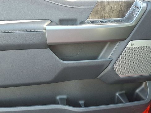 New 2026 Ford F350 Lariat w/ Black Appearance Package image 10