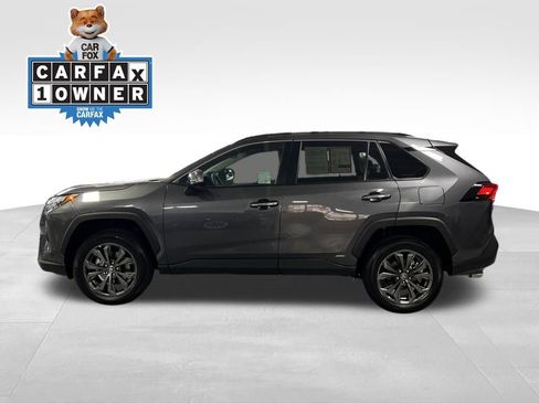 Used 2023 Toyota RAV4 Limited image 2