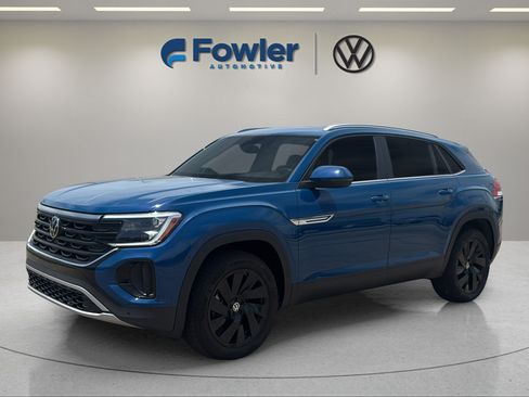 New 2026 Volkswagen Atlas Cross Sport SE AWD/4WD image 3