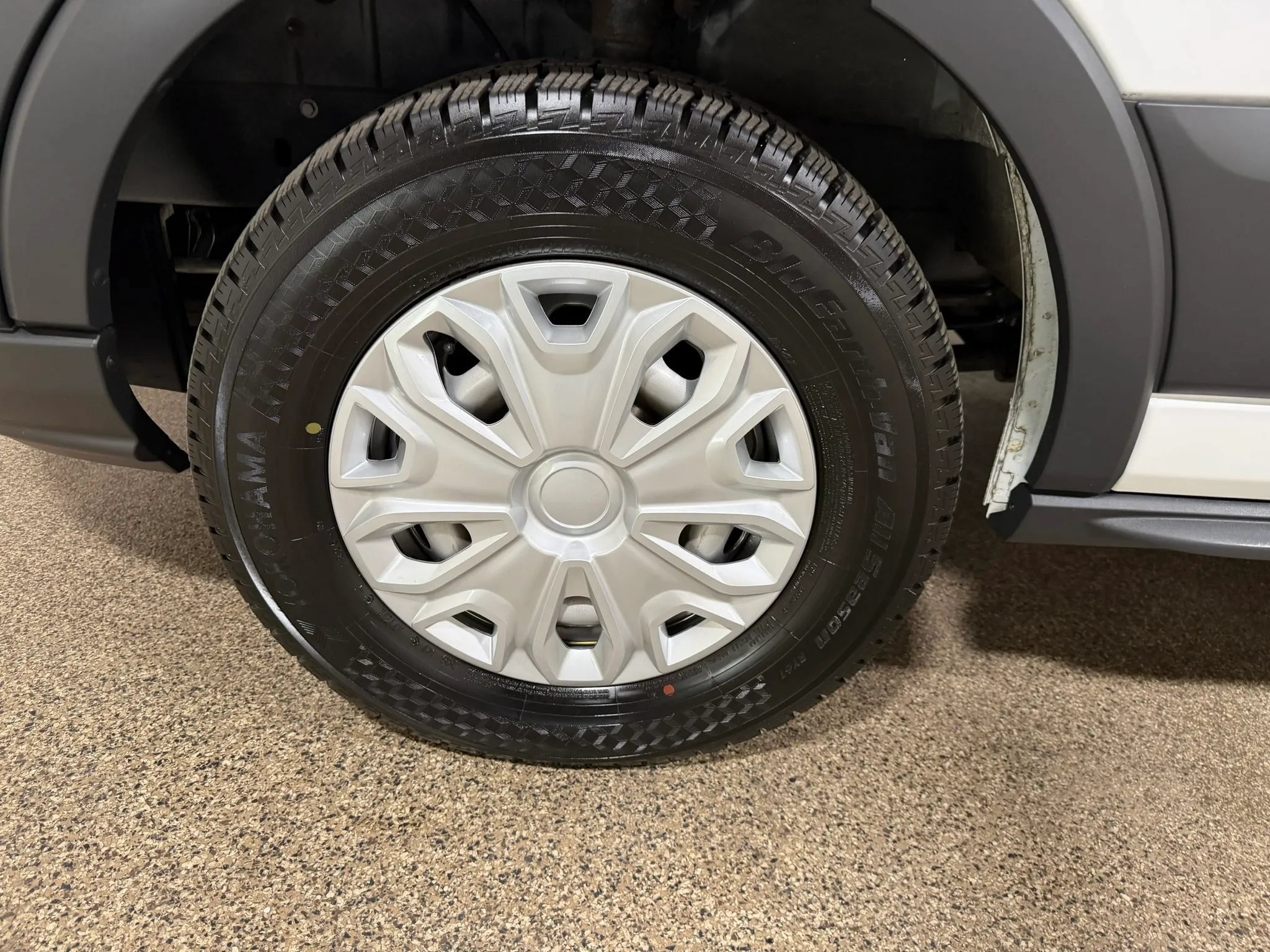 Used 2018 Ford Transit 150 XL RWD image 55