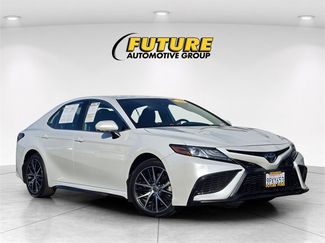 Used 2023 Toyota Camry XSE video 1