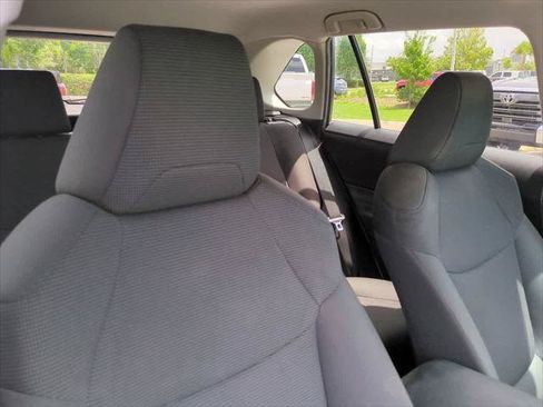 Certified 2021 Toyota RAV4 LE FWD image 7