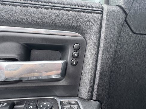 Used 2023 RAM 3500 Laramie AWD/4WD image 28