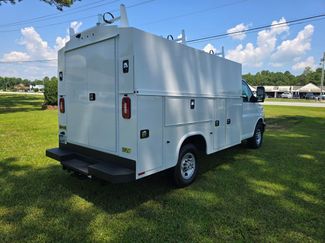 New 2025 Chevrolet Express 3500 w/ Power Convenience Package RWD video 3