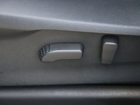 Used 2024 Subaru Ascent Onyx Edition image 24