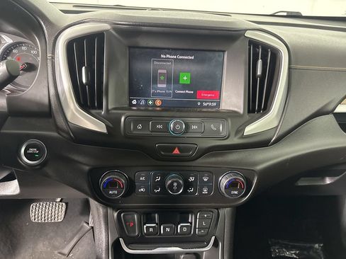 Used 2021 GMC Terrain SLE w/ Driver Convenience Package AWD/4WD image 16
