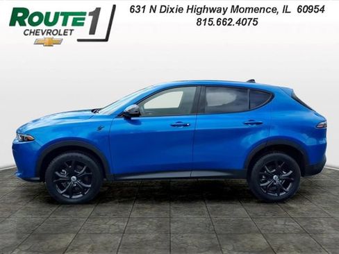 Used 2024 Dodge Hornet GT w/ GT Blacktop Package AWD/4WD image 2