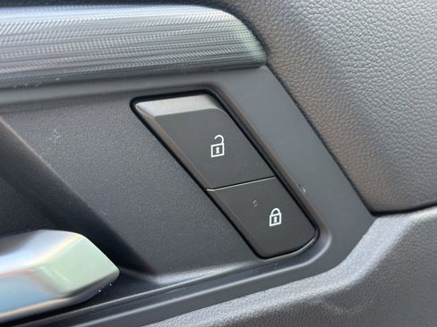 New 2026 GMC Acadia Elevation image 24