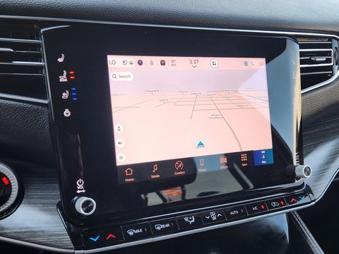 Used 2024 Jeep Wagoneer Series II image 18