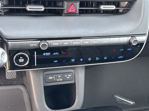 New 2026 Hyundai Ioniq 5 SEL image 31