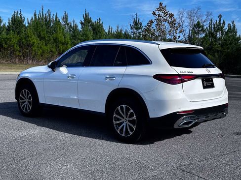 Certified 2025 Mercedes-Benz GLC 300 4MATIC image 9